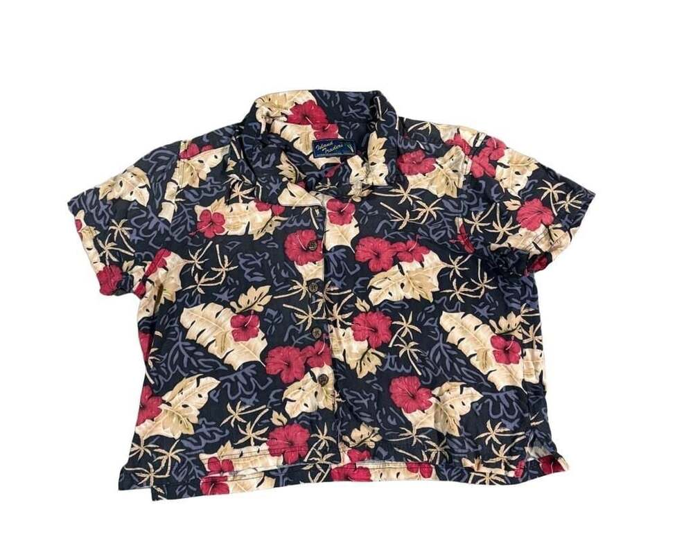 Island Traders Women's Floral Print Short Sleeve Button Down Camp Shirt